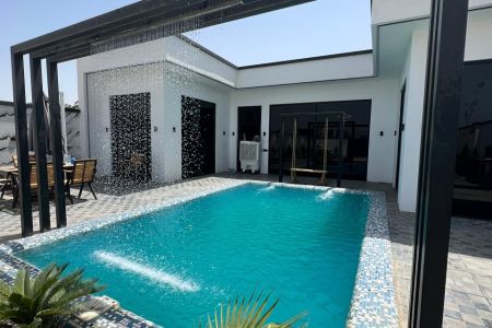 ویلا استخردار در چهارباغ - عرب آباد خسروی