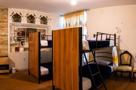 رزرو تخت در هاستل اصفهان - اتاق آقایان