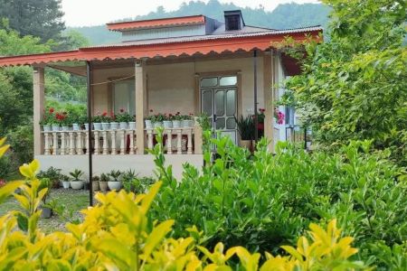 اجاره خانه حیاط دار در صومعه سرا - تنیان