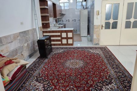 خانه در قم - زیر همکف