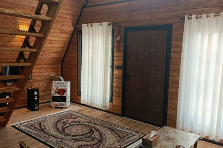 کلبه سوئیسی در سراوان