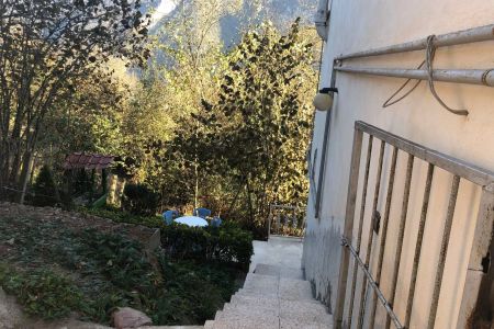 سوئیت مبله در جاده دو هزار تنکابن - همکف