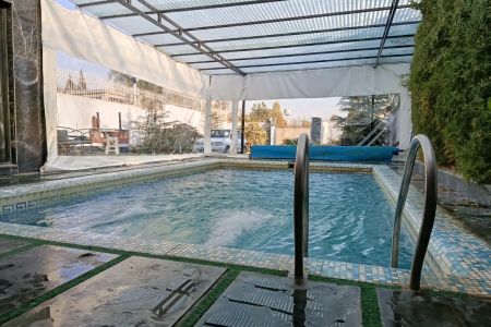 اجاره ویلا استخردار در چهار باغ - رامجین