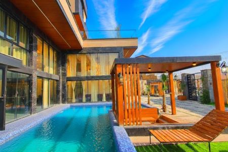 ویلا دوبلکس استخردار در رودهن - مهرآباد