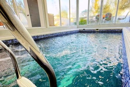 ویلای استخردار در چهارباغ