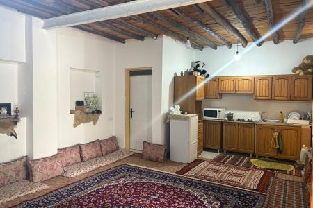 اجاره خانه حیاط دار در پارسیان