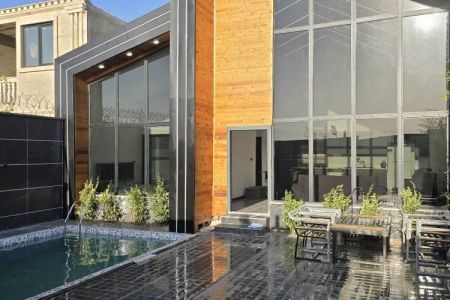 اجاره ویلا استخردار در چهارباغ - رمنده