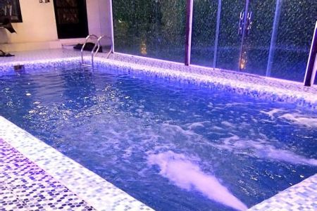 اجاره ویلا استخردار در شهریار - وسطر