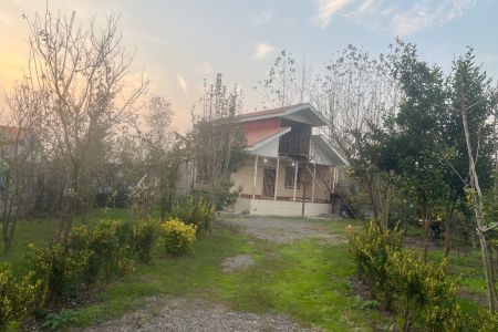 اجاره خانه ویلایی در لاهیجان - چاروق دوز محله