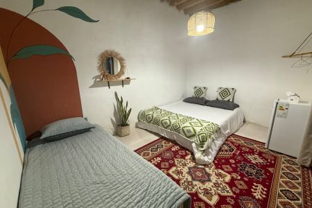 رزرو بوم گردی در دیرستان قشم - سه تخته