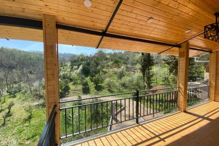 کلبه چوبی با وان جکوزی در بابلکنار - درازکلا