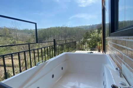 کلبه چوبی با وان جکوزی در بابلکنار - درازکلا