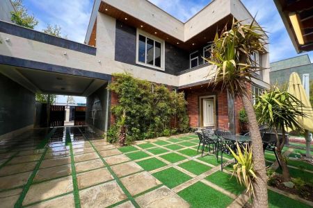 ویلای استخردار با جکوزی در چهارباغ - ملودی