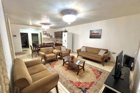 اجاره ویلا تمیز در انزلی نزدیک به مرکز خرید ستاره شمال