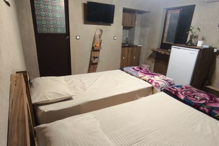 رزرو بوم گردی در ساری - چفت سر آکنده - کندس