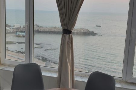 آپارتمان با چشم انداز دریا در پارسیان