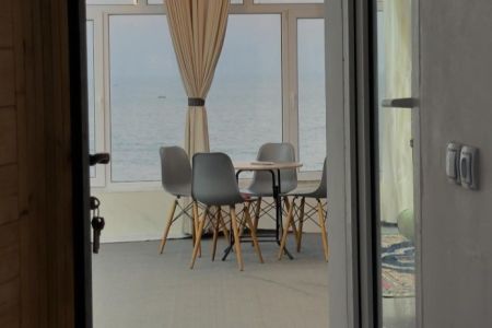 آپارتمان با چشم انداز دریا در پارسیان