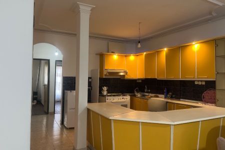 خانه مبله در لاهیجان - شیشه گران - طبقه ۳