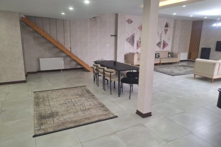 اجاره ویلا استخردار در چهارباغ - زعفرانیه