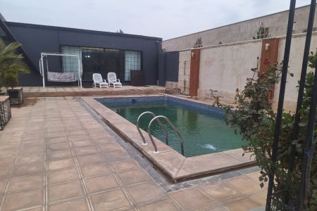 اجاره ویلا استخردار در چهارباغ - زعفرانیه