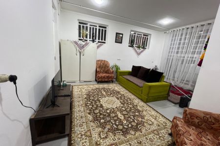 خانه پری دخت با نمای کاهگلی در شیراز - همکف