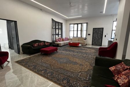 اجاره ویلا استخردار در چهارباغ