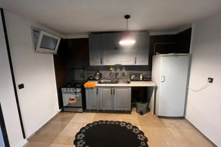 سوئیت مبله در تهران - جنت آباد شمالی - زیر همکف