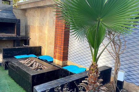 ویلا استخردار در چهارباغ - قاسم آباد گرجی