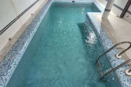 اجاره ویلا با استخر سرپوشیده در محمود آباد