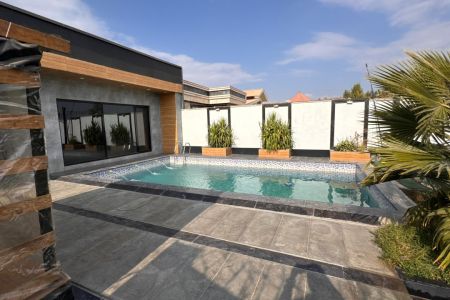 ویلا استخردار در چهارباغ - اوغلان تپه