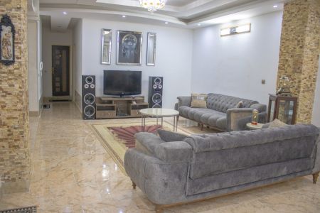 ویلا استخردار در محمودآباد