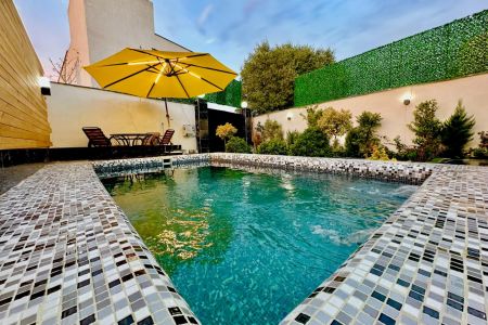 اجاره ویلا استخردار در چهارباغ - زکی آباد