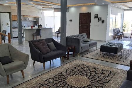 اجاره ویلا استخردار در چهارباغ - زعفرانیه