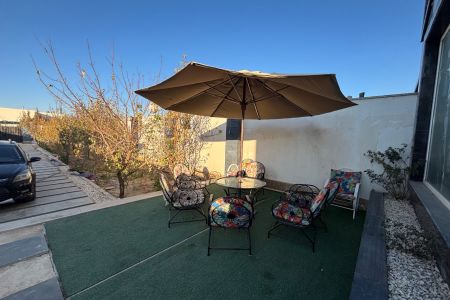 اجاره ویلا استخردار در چهارباغ - زعفرانیه