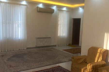 خانه ویلایی در قلعه رودخان