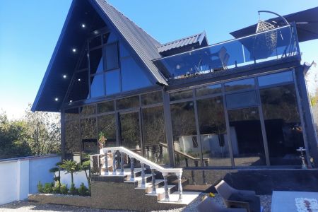 ویلا چوبی استخردار در بابلکنار - کاردرکلا