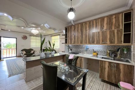 خانه ویلایی تراس دار در صومعه سرا - تنیان