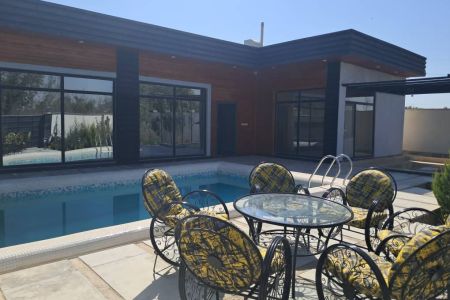 اجاره ویلا استخردار در تهراندشت - نمکلان