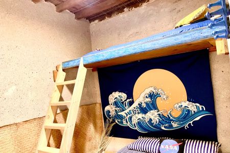 بوم گردی در هرمز - جنب موزه نادعلیان - دیریا