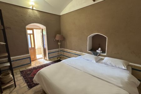 بومگردی در ابوزیدآباد - محمدآباد - اتاق ۷