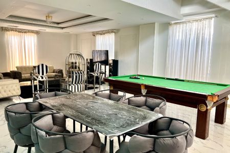 ویلا استخردار در چهارباغ - زعفرانیه