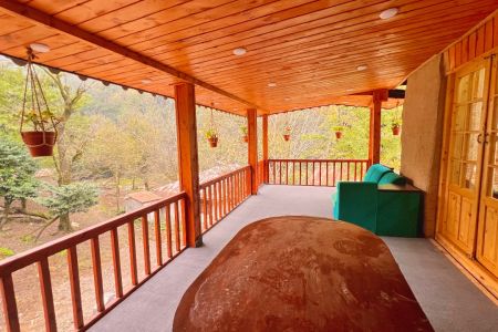 اجاره خانه روستایی با تراس در ماسال - شالماکوه