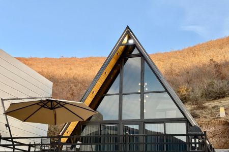 اجاره کلبه سوئیسی در کجور - زانوس