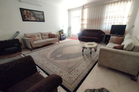 اجاره سوئیت حیاط دار در اردبیل - همکف