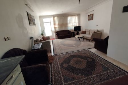 اجاره سوئیت حیاط دار در اردبیل - همکف