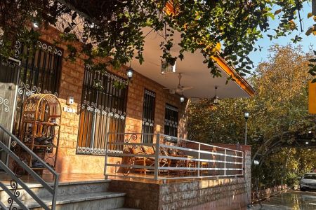 Villa with pool in Malard - Mehr Azarin