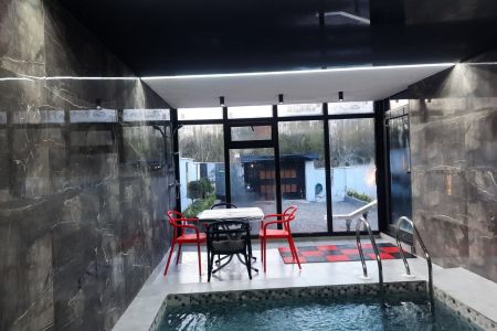 ویلا چوبی استخردار در بابلکنار - کاردرکلا