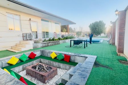 ویلا استخردار در چهارباغ - شهرک زعفرانیه