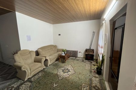 کلبه با چشم انداز جنگل در بابلکنار - چهره