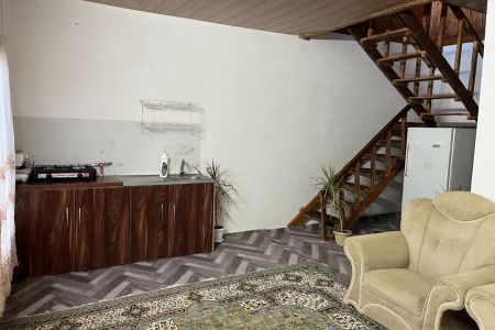 کلبه با چشم انداز جنگل در بابلکنار - چهره